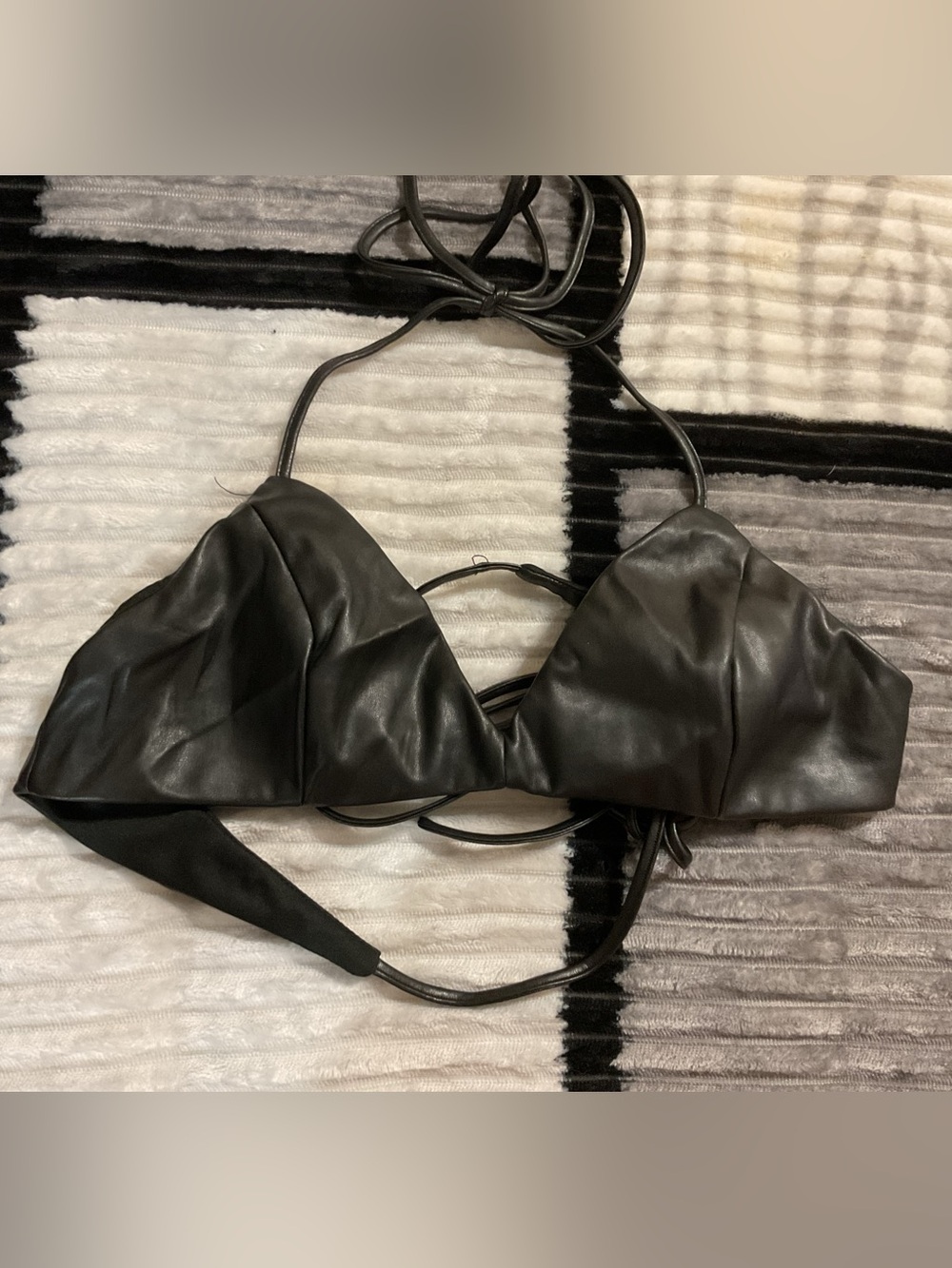 Princess Polly Black Faux Leather Halter Bralette Top Sz 6